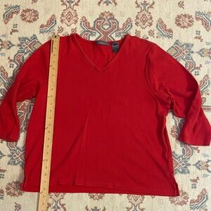 Liz Claiborne Red Ribbed V-Neck Knit Top